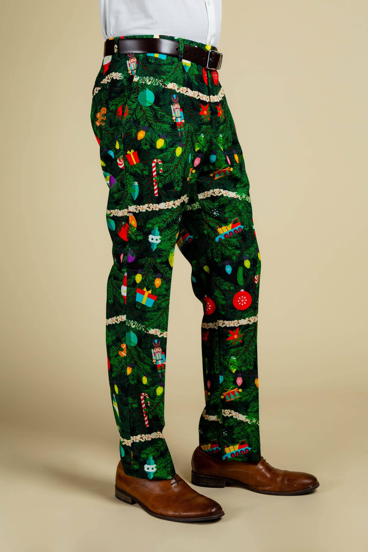 The Christmas Tree Camo | Men s Christmas Tree Print Pants | Size 34 | Green | Shinesty