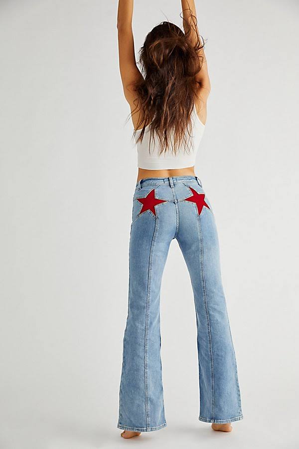 Women s Free People Firecracker Flare Jeans, Size 31 - Blue